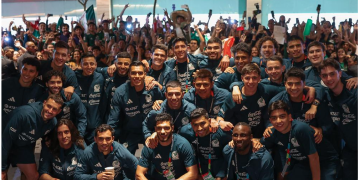 Cómo planear el presupuesto si piensas ir al Mundial (o ver los partidos en casa)